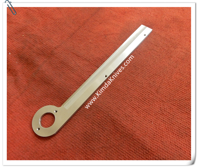 plastic cutting knives 104.png