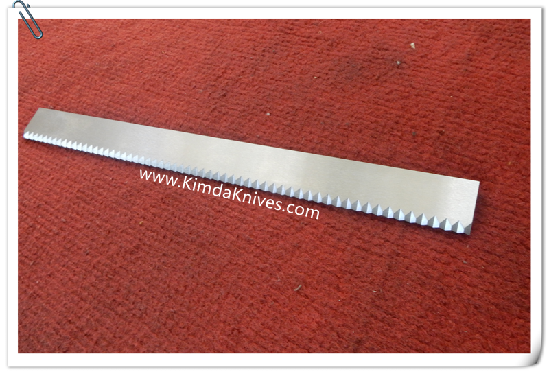 plastic cutting knives 108.png